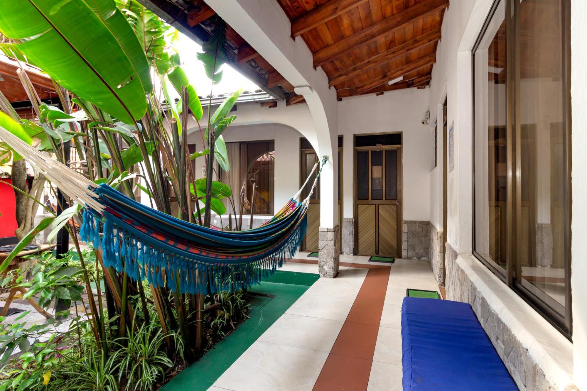 Santa Cruz Backpackers Hostal Baños Eksteriør billede