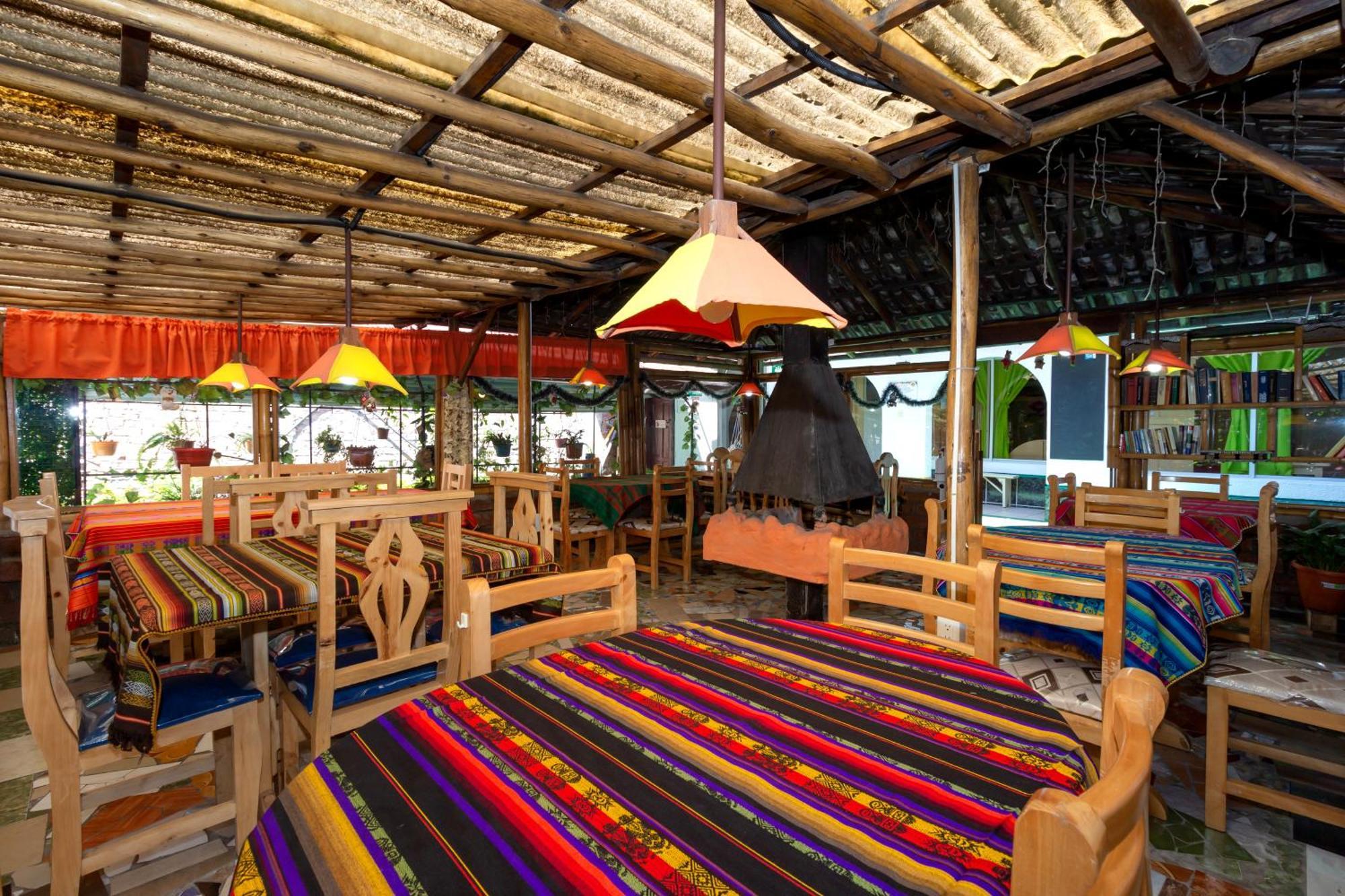 Santa Cruz Backpackers Hostal Baños Eksteriør billede